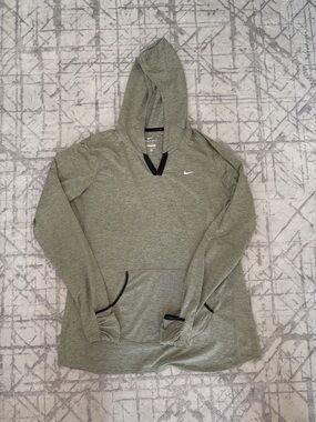 Nike  dri fit Hoodie Women  Sweatshirt V-Neck Front Pocket